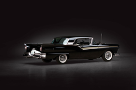 Ford Fairlane 500 Skyliner Retractable Hardtop (1957) - als Lot 115 an der RM Auction Sam Pack am 14./15. November 2014