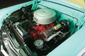 Ford Fairlane Crown Victoria 'Glass Top' (1955) - als Lot 192 an der RM Auction Sam Pack am 14./15. November 2014