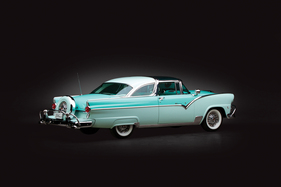 Ford Fairlane Crown Victoria 'Glass Top' (1955) - als Lot 192 an der RM Auction Sam Pack am 14./15. November 2014