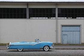 Besonders im Profil offenbart sich die ... ah, das hatten wir schon.