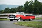Ford Fairlane Sunliner Convertible (1956) - als Lot 234 an der RM Auction Hershey vom 9./10. Oktober 2014