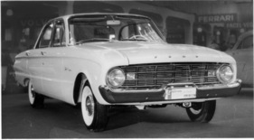 Ford Falcon (1960) - viertürige Limousine mit schlichter Eleganz - Genfer Autosalon 1960