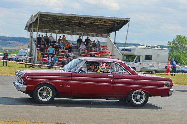 Bild Ford Falcon Sprint (1964) - beim Classic Motor Weekend 2021 in Obermehler-Schlotheim