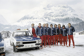 Ford-Fitness-Training mit allen Werksfahrern zu Saisonbeginn 1973 in St. Moritz, u.a. mit Glemser und Stewart, 5. und 8. von links