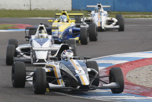 Image: Ford Formula Ford (1996) - great racing with equivalent vehicles
