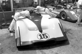 Zum ersten Rennen der Saison 1970 in Watkins Glen erschien der G7-A mit modifizierter Front. Eine geringfügig scharfkantigere Nase und Finnen auf den Kotflügeln mehr Abtrieb bringen, ebenso wie eine neue Abrisskante am Heck.