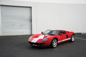 Ford GT (2005) - als Lot 255 an der RM/Sotheby's Arizona Versteigerung 2017 angeboten