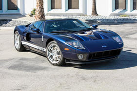 Ford GT (2006) - als Lot 075 an der Bonhams Versteigerung von Scottsdale am 18. Januar 2018