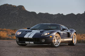 Ford GT (2006) - als Lot 084 angeboten an der Bonhams Scottsdale Versteigerung am 28. Januar 2016