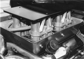 Ford GT 40 Graber (1966) - Dämpfung der Ansauggeräusche