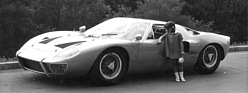 Ford GT 40 Graber (1966) - deutlich von anderen GT 40 unterscheidbar durch Stossfänger-Andeutungen und Chromeinfassungen
