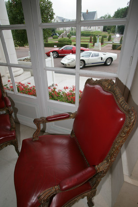 Ford GT 40 Mk III (1967) - da hielt es niemanden im bequemen Lehnensessel, wenn draussen zwei heisse Ford-Sportwagen bereitstehen