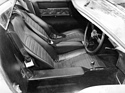 Ford GT 40 Street (1966) - Blick ins Interieur der Strassenversion