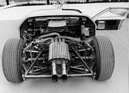 Ford GT 40 Street (1966) - der abgebaute Heckabschluss gibt den Blick auf die Auspuffanlage mit mächten Schalldämpfern für die Strassenversion frei