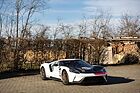 Ford GT Heritage Edition (2021) - als Lot 100 angeboten an der Artcurial Rétromobile Paris Versteigerung am 2. Februar 2024