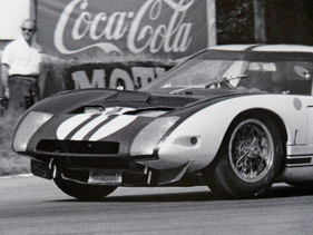 Ford GT40 1964 - Dem künftigen Le Mans-Sieger aufs Maul geschaut