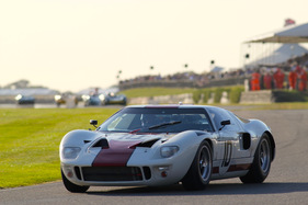 Ford GT40 (1965) - angetreten in der Whitsun Trophy am Goodwood Revival 2012
