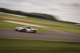 Ford GT40 (1965) - im Rennen um die Whitsun Trophy - Goodwood Revival 2018