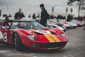 Ford GT40 (1966) - Alan Mann Trophy bei der Vorbereitung der Startaufstellung