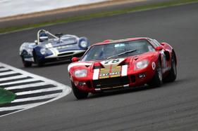 Ford GT40 (1966) - FIA Masters Sportscar Trophy - Silverstone Classic 2017