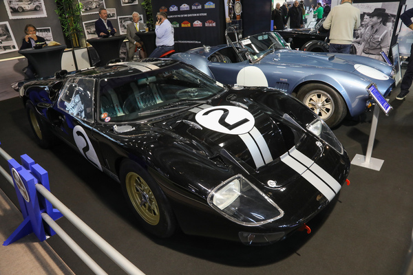 Ford GT40 (1966) – etwa so fuhr er in Le Mans – Rétromobile Paris 2025