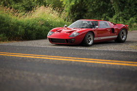 Ford GT40 "P/1057" (1966) - als Lot 125 an der RM/Sotheby's Versteigerung von Monterey am 19./20. August 2016