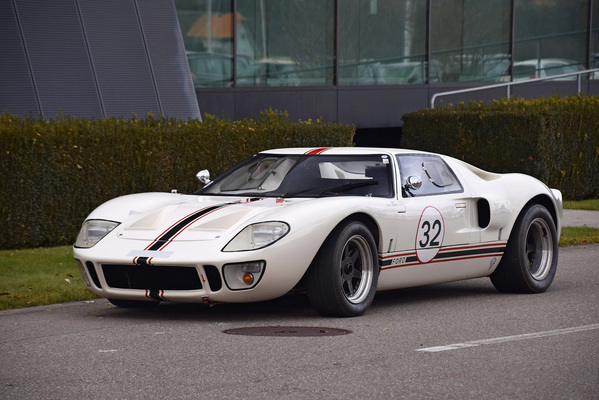 Bild: Ford GT40 Recreation by GTD (1966) - als Lot 111 an der Versteigerung der Oldtimer Galerie in Gstaad am 29. Dezember 2017