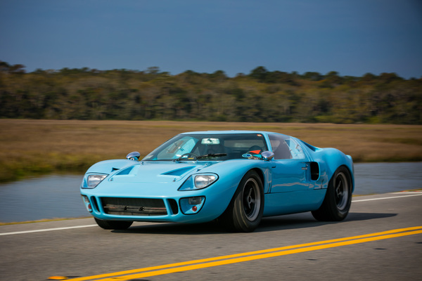 Ford GT40 auf der Ausfahrt am Freitag - Amelia Island Conours d'Elégance 2017