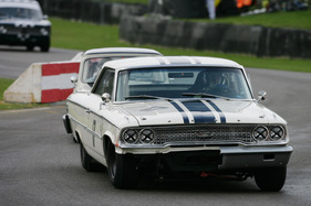 Ford Galaxie 500 (1965) - der Mini im Windschatten