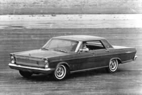 Ford Galaxie 500 Hardtop (1964) - preview of the 1965 model year, almost a prototype