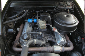 Ford Ghia Aigle (1956) - Der Motor leistet 35,7 SAE-mkg bei 2200 Umin.jpg