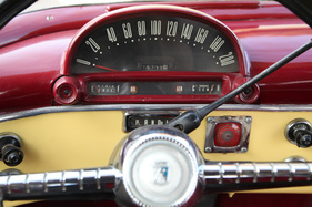 Ford Ghia Aigle (1956) - Die nötigsten Anzeigen sind vorhanden