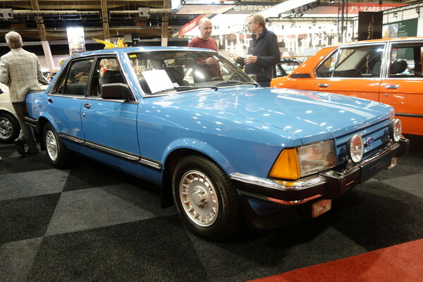 Bild Ford Granada 2.8i (1982) mit nur 40'738 km – Classic Car Show Brussels 2022