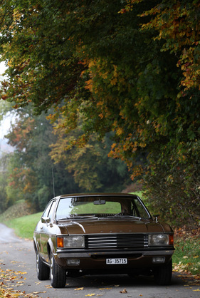 Ford Granada 2300 V6 Fastback-Limousine (1973) - eindrucksvolle Front