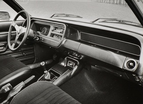 Ford Granada GLS (1975) - Cockpit