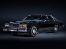 Ford LTD Crown Victoria "Men in Black" (1987) - as lot 60 at the Bonhams online auction of the "Movie Car Collection" 2025