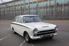 Ford Lotus Cortina MkI Sports Saloon (1966) - als Lot 360 angeboten an der Bonhams Versteigerung anlässlich des Goodwood Festival of Speed am 27. Juni 2014
