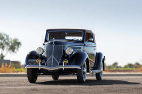 Ford Model 68 Deluxe Cabriolet (1936) - als Lot 118 an der Bonhams Amelia Island Versteigerung am 8. März 2018