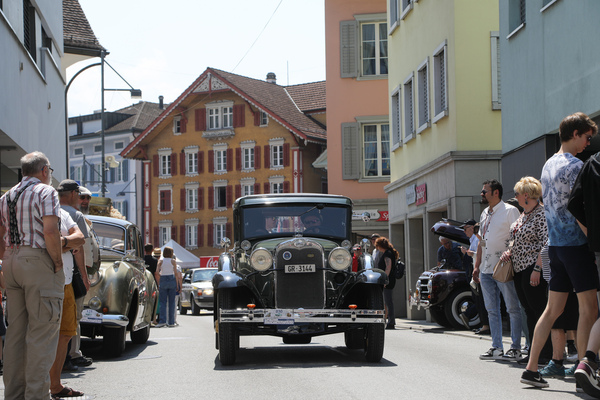 Bild: Ford Model A (1929) - bei den Publikums-Taxifahrten - Oldtimer in Obwalden (O-iO) 2023