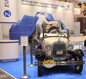 Ford Model A Roadster (1929) - in der Werbung und auf dem Stand der Zürich Versicherung - Techno Classica 2015