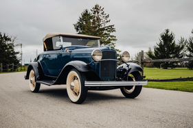 Bild des versteigerten Fahrzeugs: Ford Model B Roadster  (1932) at auction RM/Sotheby's Hershey (October 4, 2023)