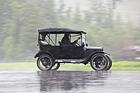 Ford Model T (1915) - kämpft sich durch den Regen nach Seelisberg - O-iO 2016