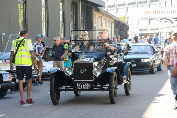 Image: Ford Model T (1919) - certainly one of the oldest cars on the course - Older Classics August 2024