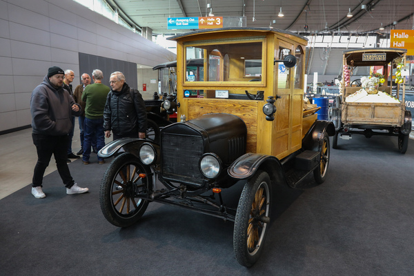 Ford Model T Huckster (1923) - in der Ausstellung "Ford Model T auf der Farm" - 24. Retro Classics 2025