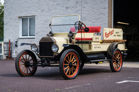 Ford Model T "Rosenberger's Dairies" pickup (1915) - as lot 115 at the RM/Sotheby's auction in Hershey 2017