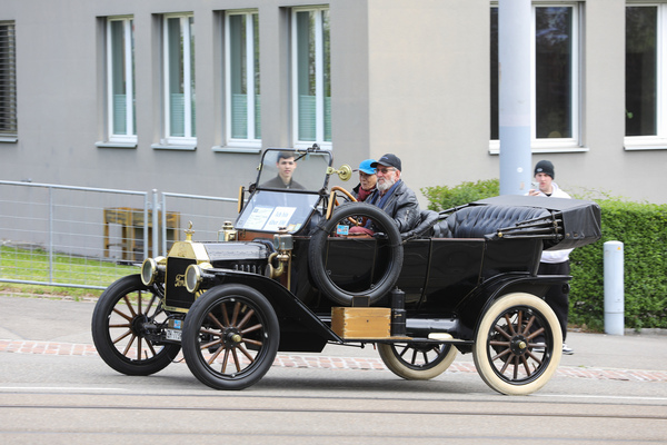 Image: Ford Model T Touring (1921) - over 100 years old - Albisgütli Classics Cars & Bikes April 2025