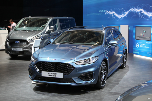 Ford Mondeo (2019) - auch die herkömmlichen Modelle haben einen Hybridantrieb - IAA in Frankfurt 2019