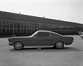 Ford Mustang (1963) - Tonmodell des Fastback-Modells, das erst ein Jahr später vorgestellt werden sollte