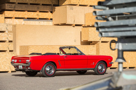 Ford Mustang (1964) - Platz für vier, plus viel Gepäck Ford Mustang (1964) - Platz für vier, plus viel Gepäck