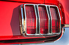 Bild: Ford Mustang (1964) - charakteristische Rückleuchten